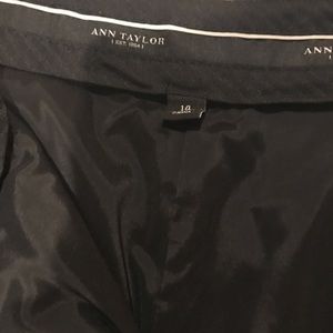 EUC Ann Taylor trousers